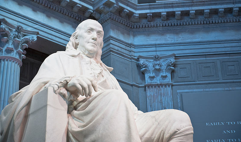 Image of Ben Franklin statue